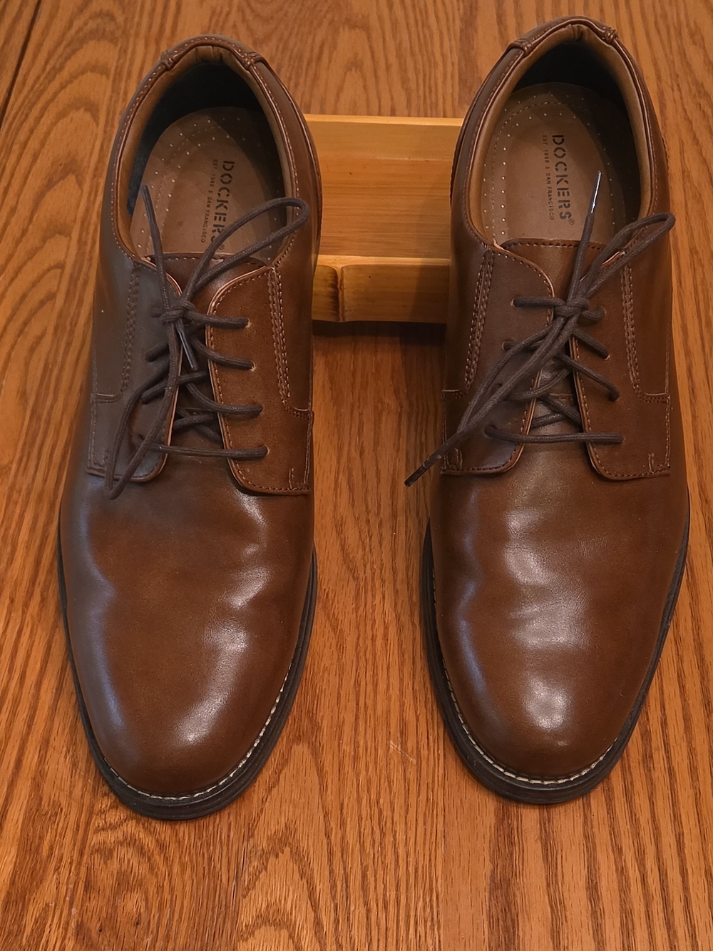 Dockers Men's Brown Leather Lace-Up Derby Dress Shoes Round Toe 12 M